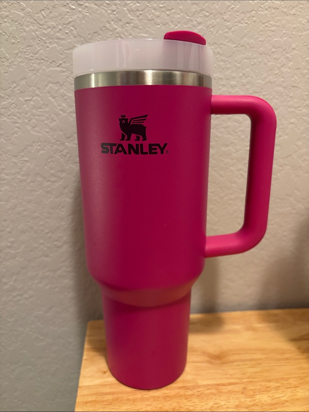 Stanley 40 oz Hot Pink Insulated Travel Mug with Handle